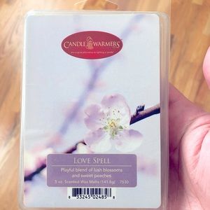 Wax tart Love spell 💕 by candle warmers